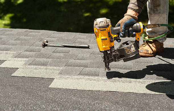Roof Gutter Cleaning in Prairie Du Sac, WI